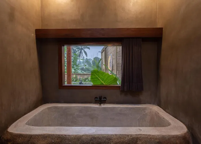Moonterra Ubud By Dhananjaya Hospitality ベッド・アンド・ブレックファスト